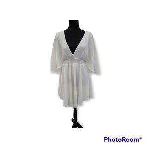 NWT glam White Flutter Sleeve Dress